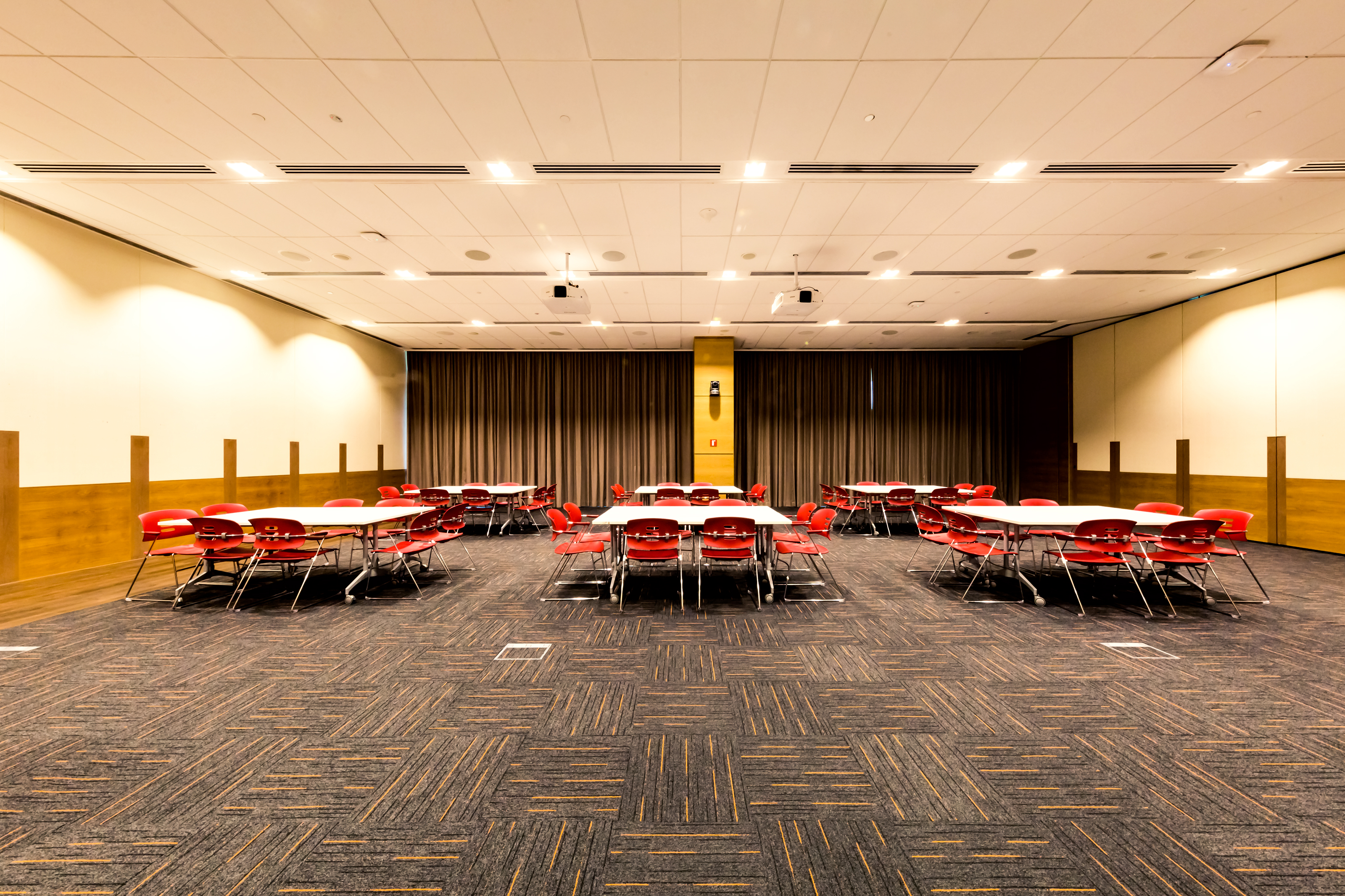 event-hall-2-1-003